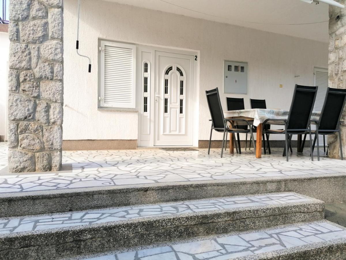 מאלינסקה Apartmani Gaj מראה חיצוני תמונה