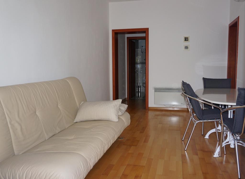 מאלינסקה Apartmani Gaj מראה חיצוני תמונה