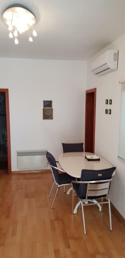 מאלינסקה Apartmani Gaj מראה חיצוני תמונה
